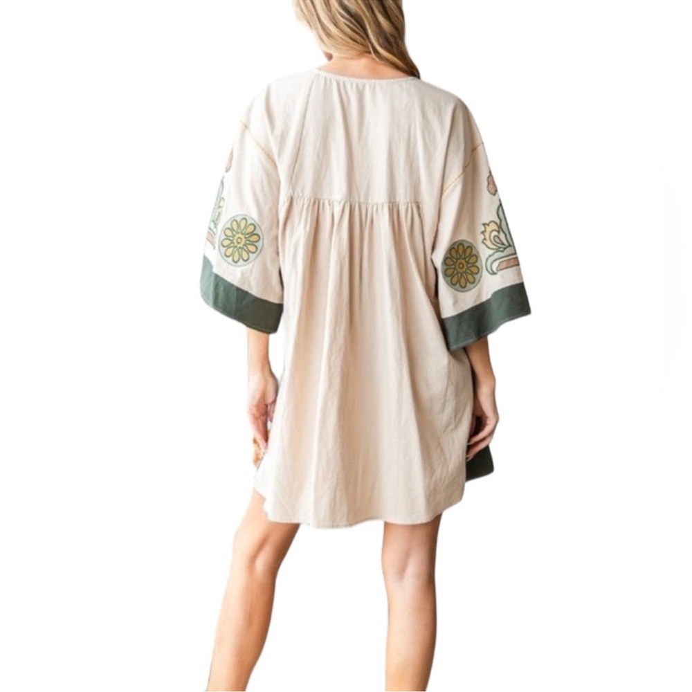 Women’s Olive / Beige V Neck Dress Embroidered Dress - Picture 2 of 6